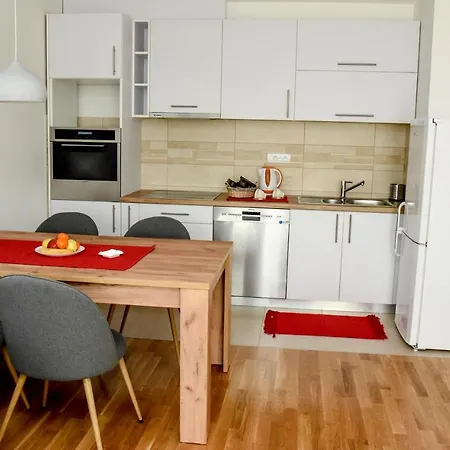 Suncokret Apartmani Loznica Exteriör bild